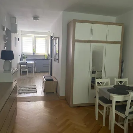 Apartamento Kawalerka Zyrardow Exterior foto
